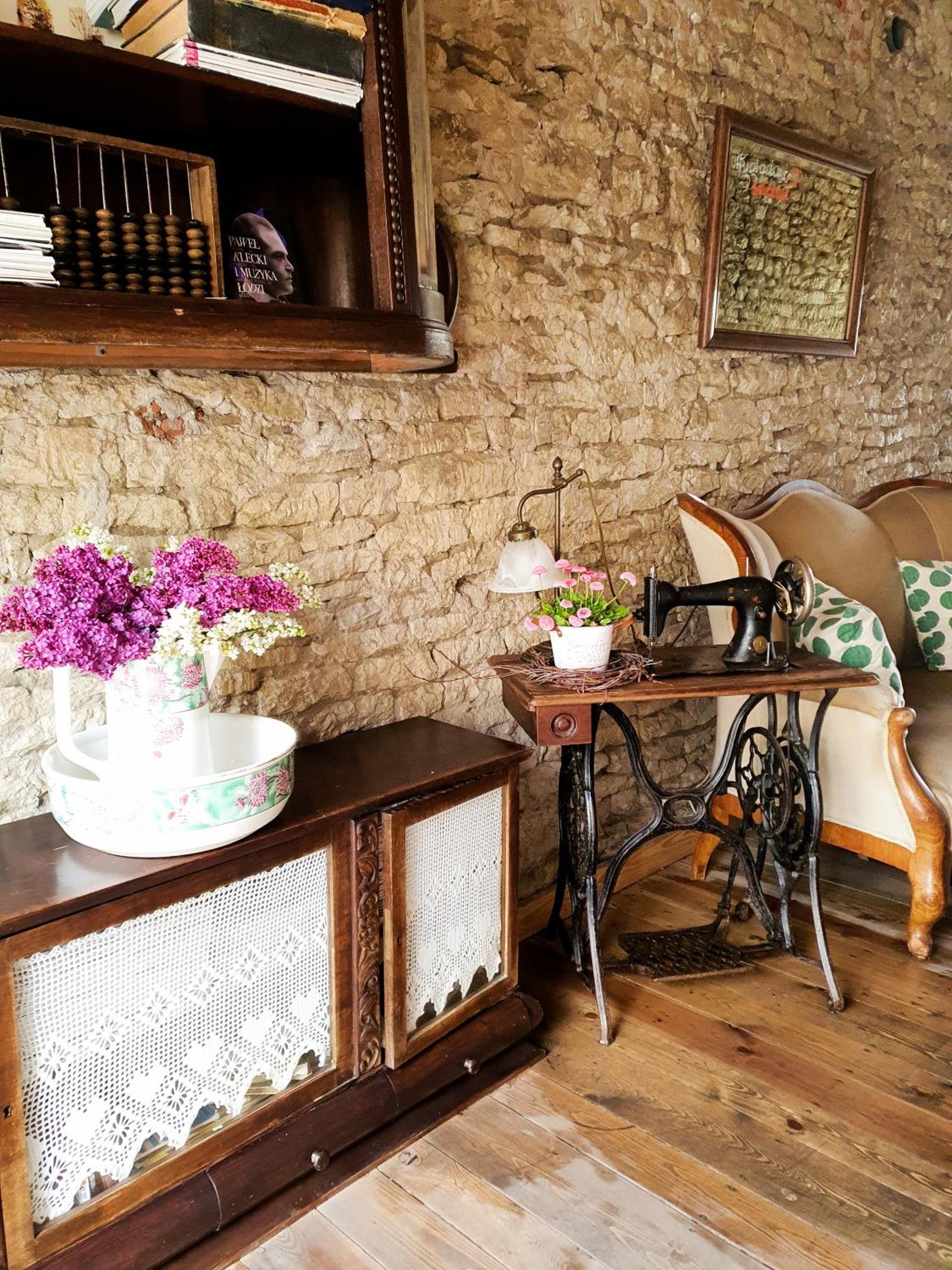 Babie Lato B&B Uniejów Exterior foto